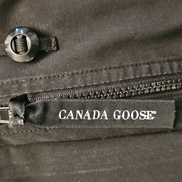 Canada Goose Black Hooded Coat - Picture 13 of 15